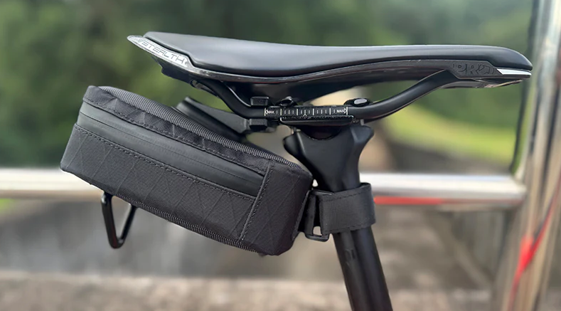 Waterproof Bicycle Saddle Bag – Compact 0.5L Bike Seat Pack for Tools, Keys, and Essentials