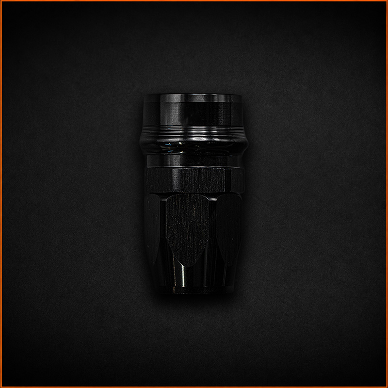 High-Performance Coupling – Secure Fuel & Oil Connection