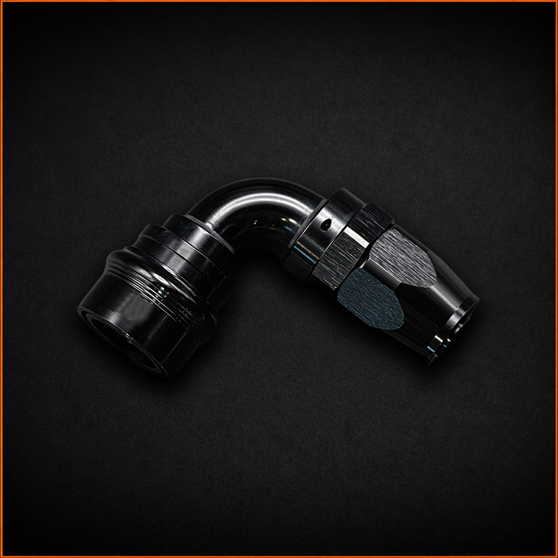 High-Performance Coupling – Secure Fuel & Oil Connection
