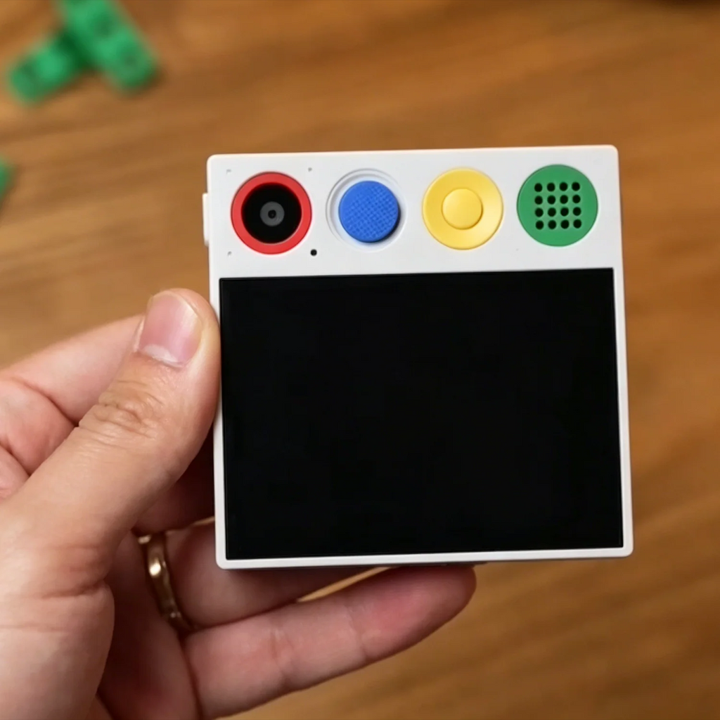 AI Learning Robot for Kids – Smart Object Recognition & Interactive Storytelling