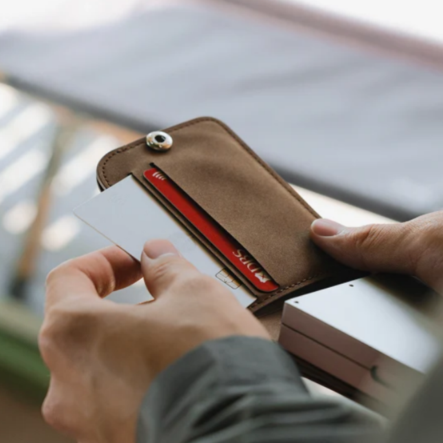 Pocket-Size Cash & Card Wallet with Fast Coin Release Design