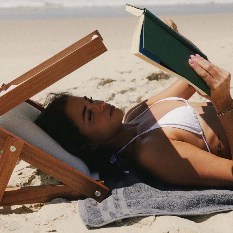 Portable Beach Shade Head Shelter with UPF50+ Sun Protection and Built-In Comfort Pillow
