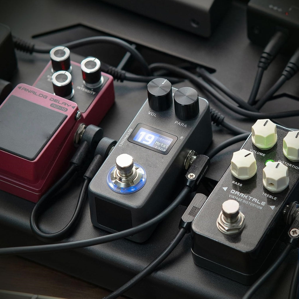 Compact Multi-Effects Guitar Pedal – Endless Tones & Instant Creativity