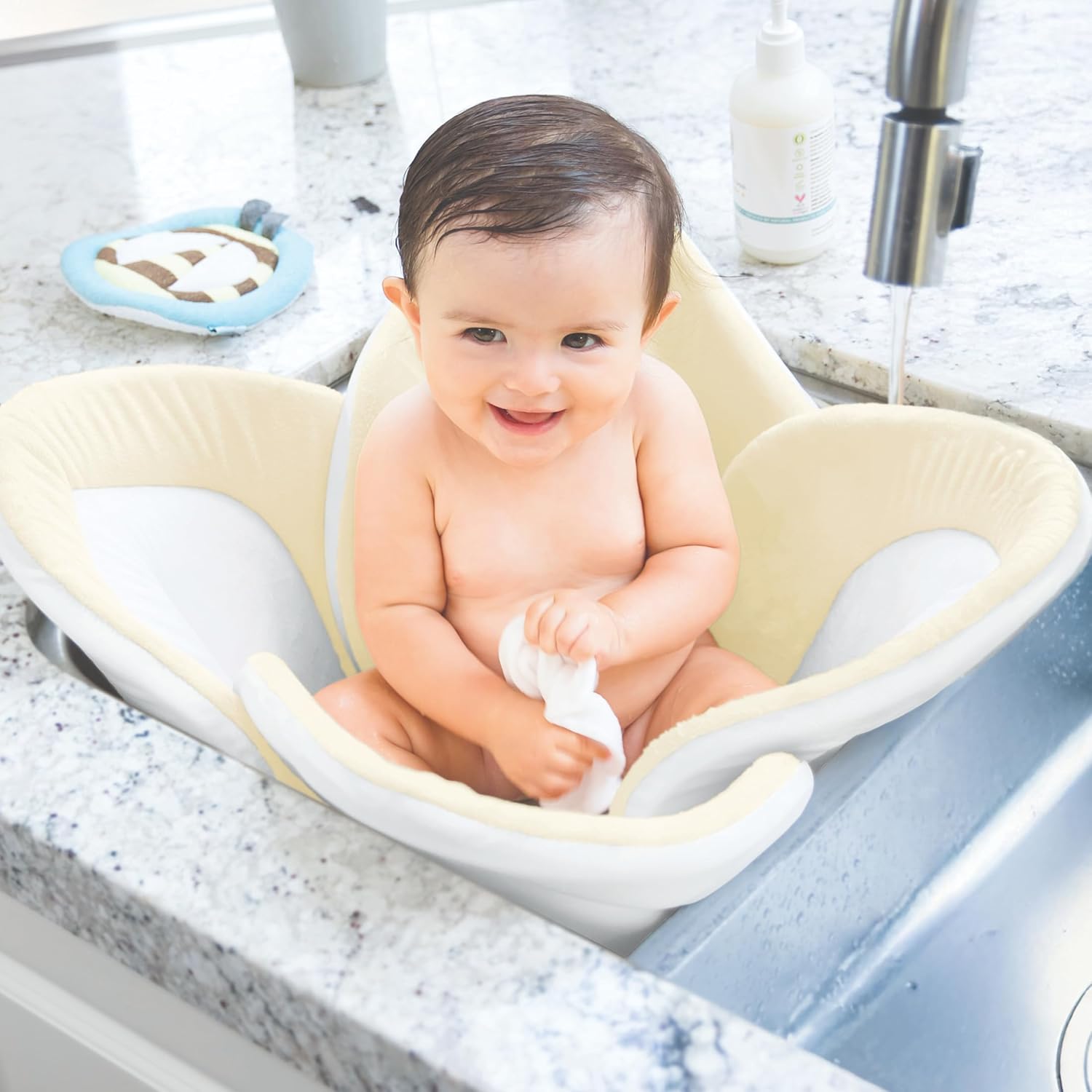 Plush Baby Bath Seat – Soft Sink Support for Newborns & Infants
