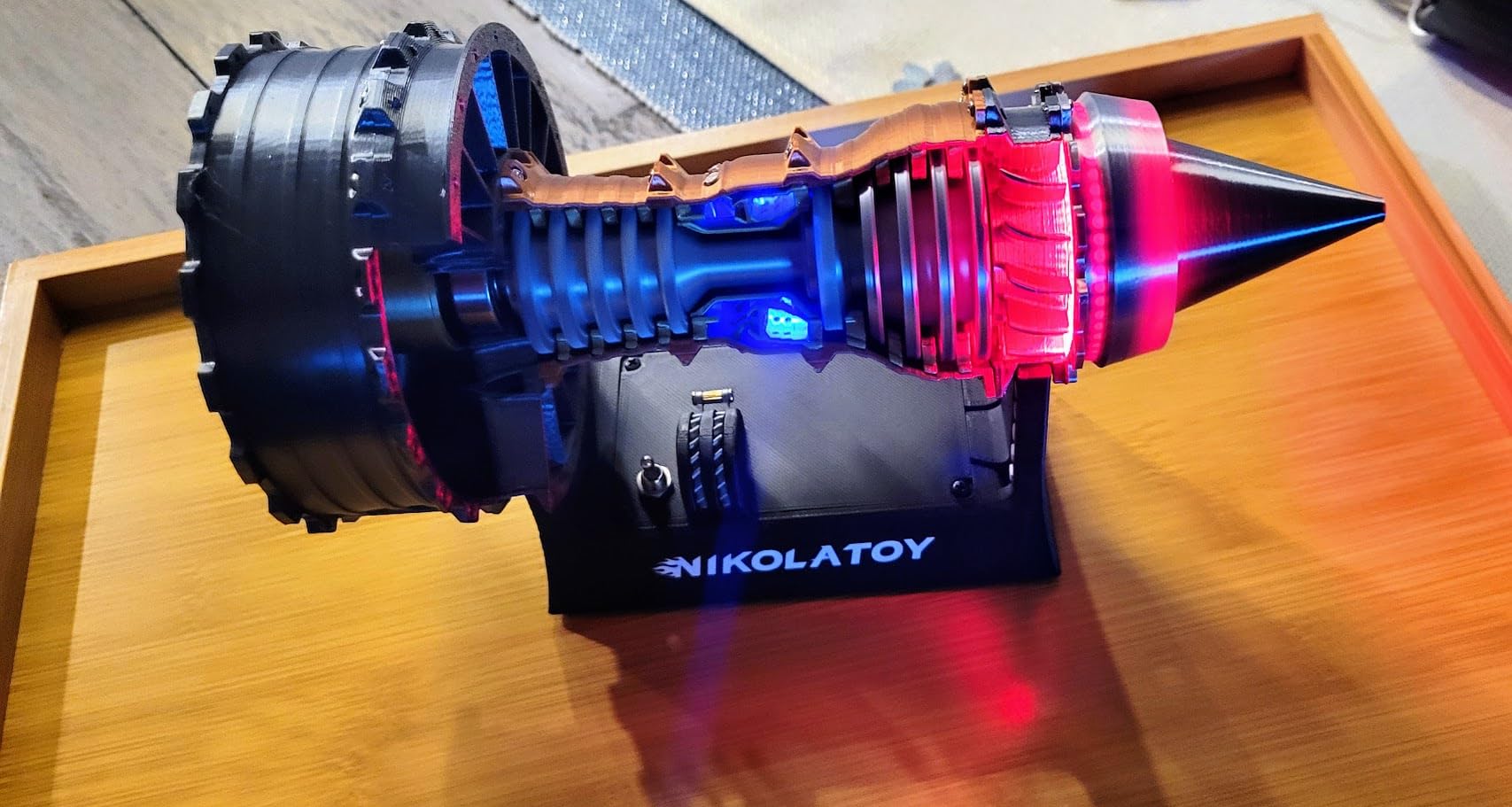 Desktop Metal Jet Engine Model – DIY Mechanical Turbofan Assembly Toy for Adults