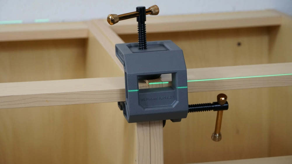 Heavy-Duty Dual-Action Case Clamp – Universal 90-Degree Cabinet and Box Assembly Clamping Tool