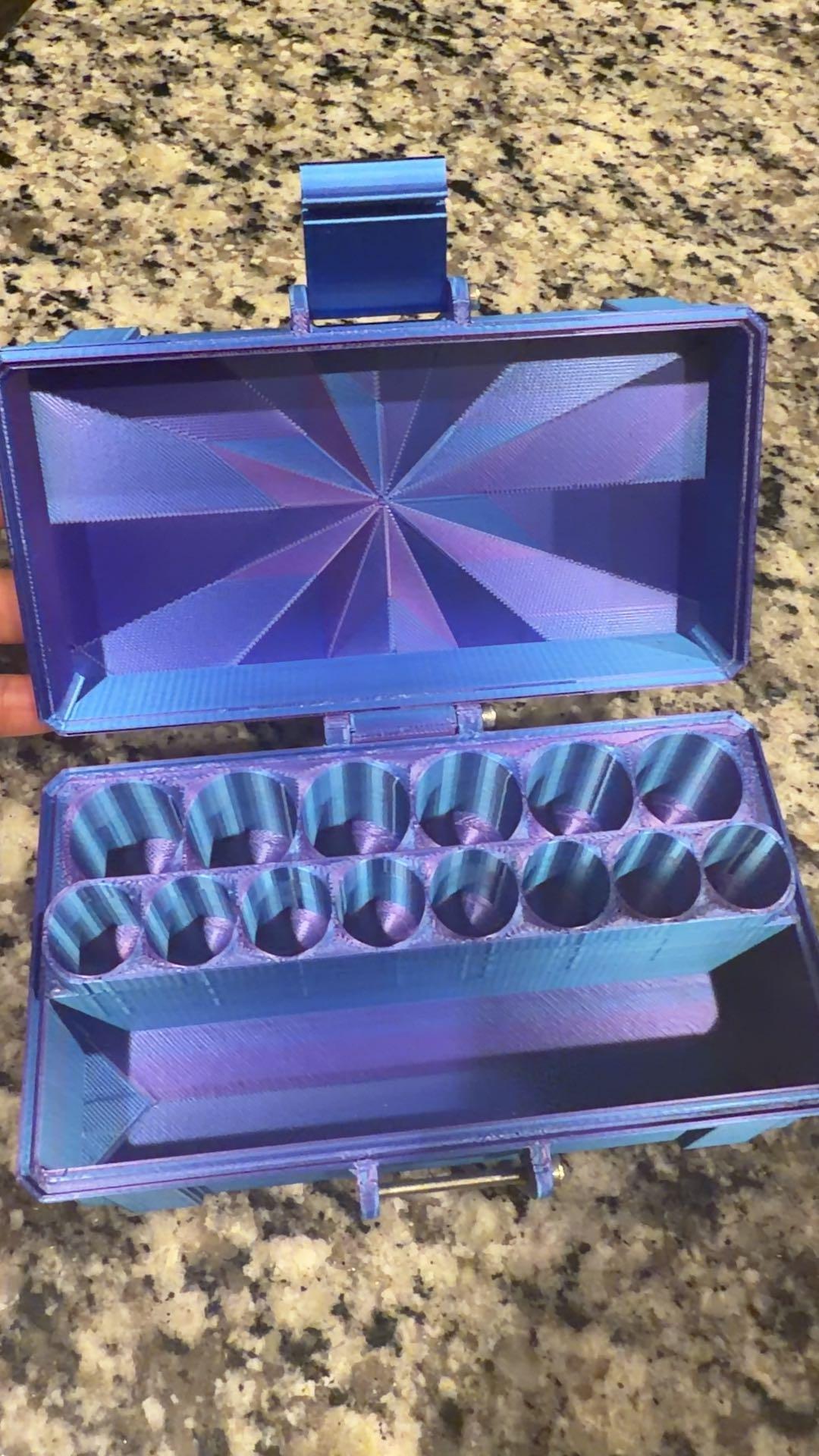 Smart Medication Organizer – Portable Pill Case with Integrated Dosage Reminders and Sensors