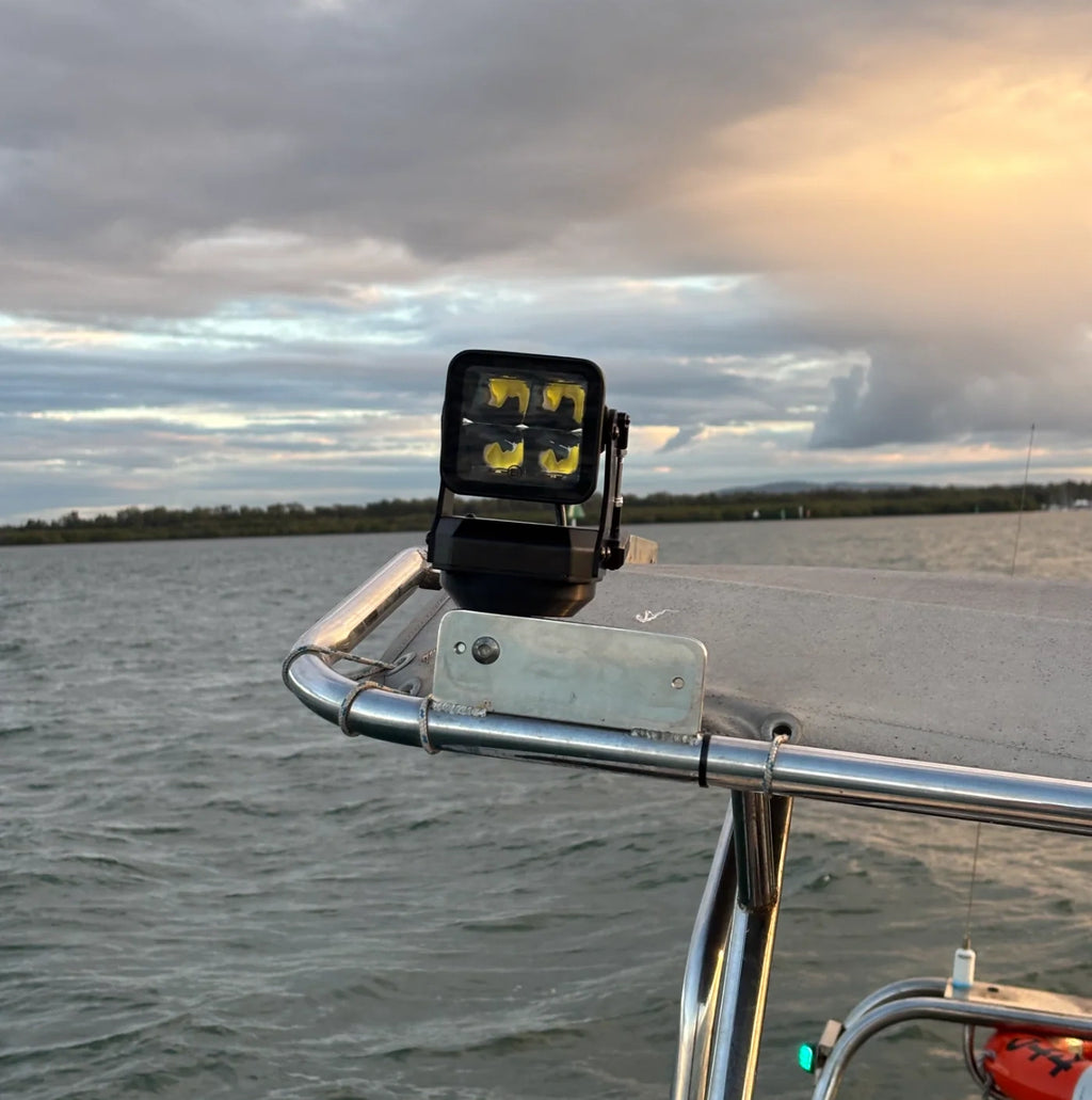 Remote Controlled Rotating LED Spotlight with 4800LM High Output, Waterproof Design & Adjustable Beam for Off-Road Vehicles, Boats and Outdoor Adventures