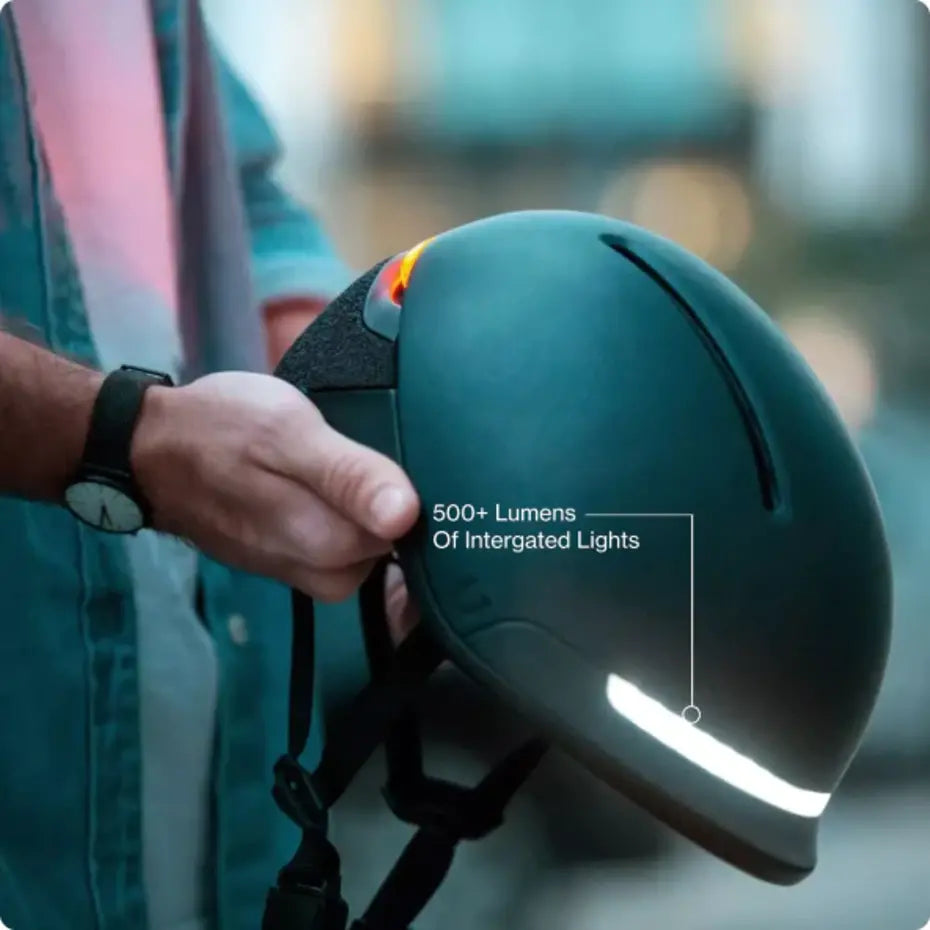 Smart Cycling Helmet with 360° LED Lighting, Bluetooth Connectivity, Crash Detection & Enhanced Safety Protection for Urban Riding